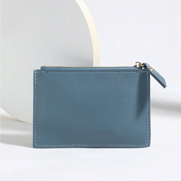 ⚠️Clearance Blue Zipper Wallet / Cardholder - Picture 2 of 4